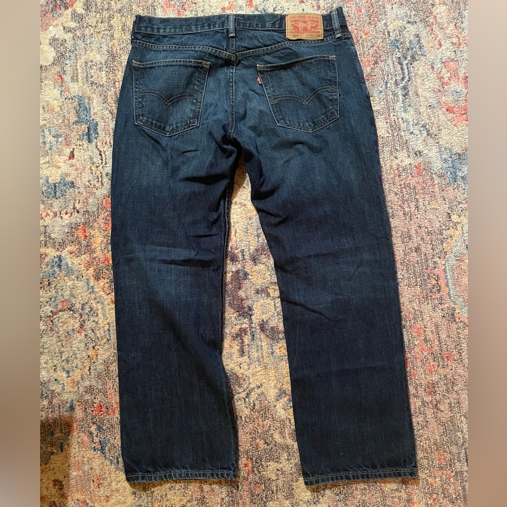 Levi's Relaxed Straight Dark Blue Jeans. - Picture 2 of 6